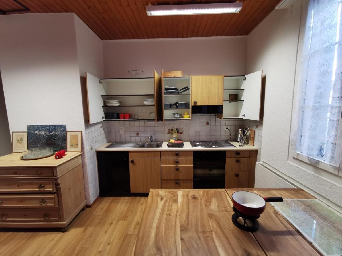 Simple Studio 36M2 In The Center Of Burgdorf Private Parking Small Bathroom 外观 照片